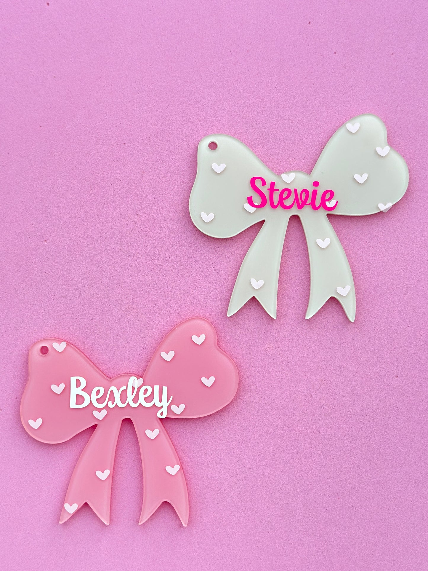 Personalized Acrylic Tag - Bow